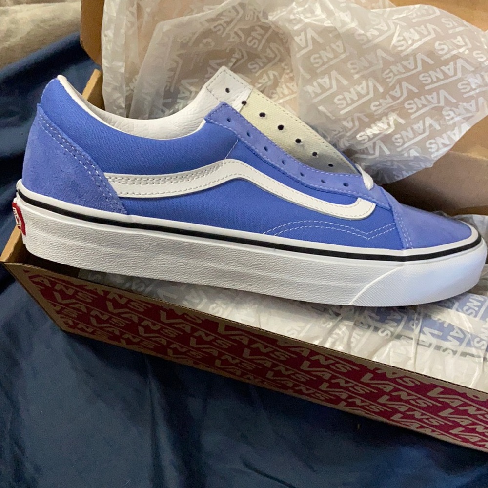 BRAND NEW - Old Skool Vans